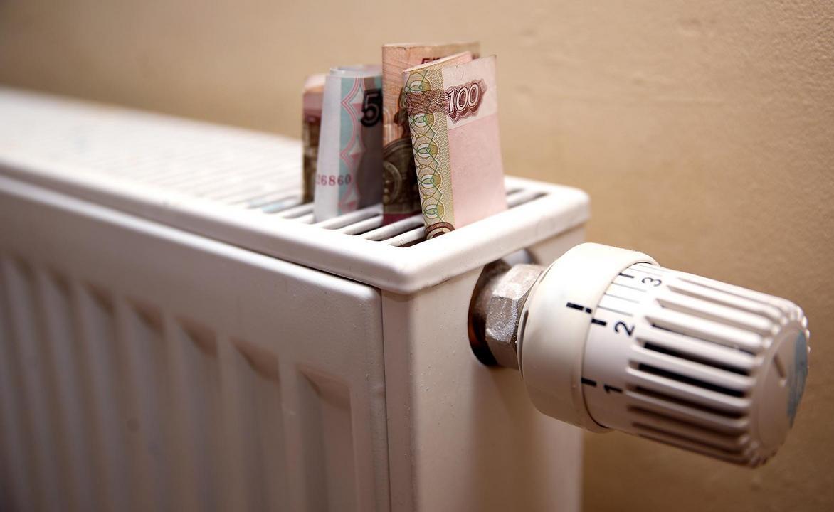 Батарея отопления с деньгами