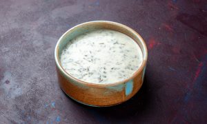 Плошка с соусом