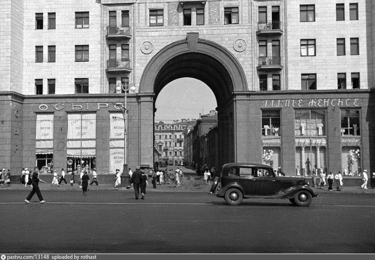 Магазин «Сыр» на Тверской