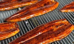 Угорь копченый