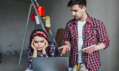 Пара стрессует, принимая решения по ремонту