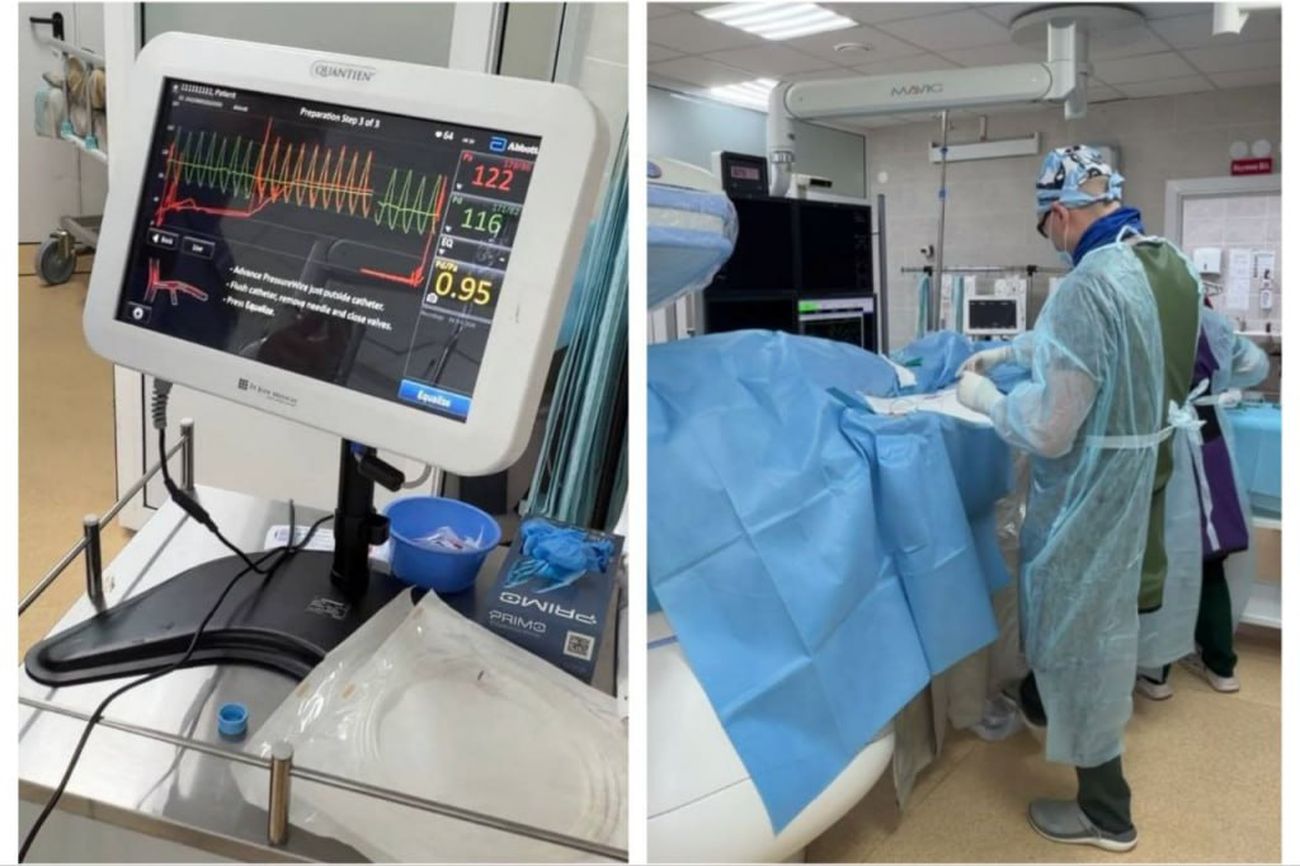 Врачи во время операции