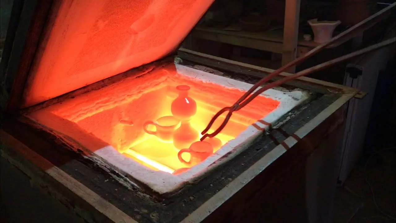 Обжиг керамических изделий.