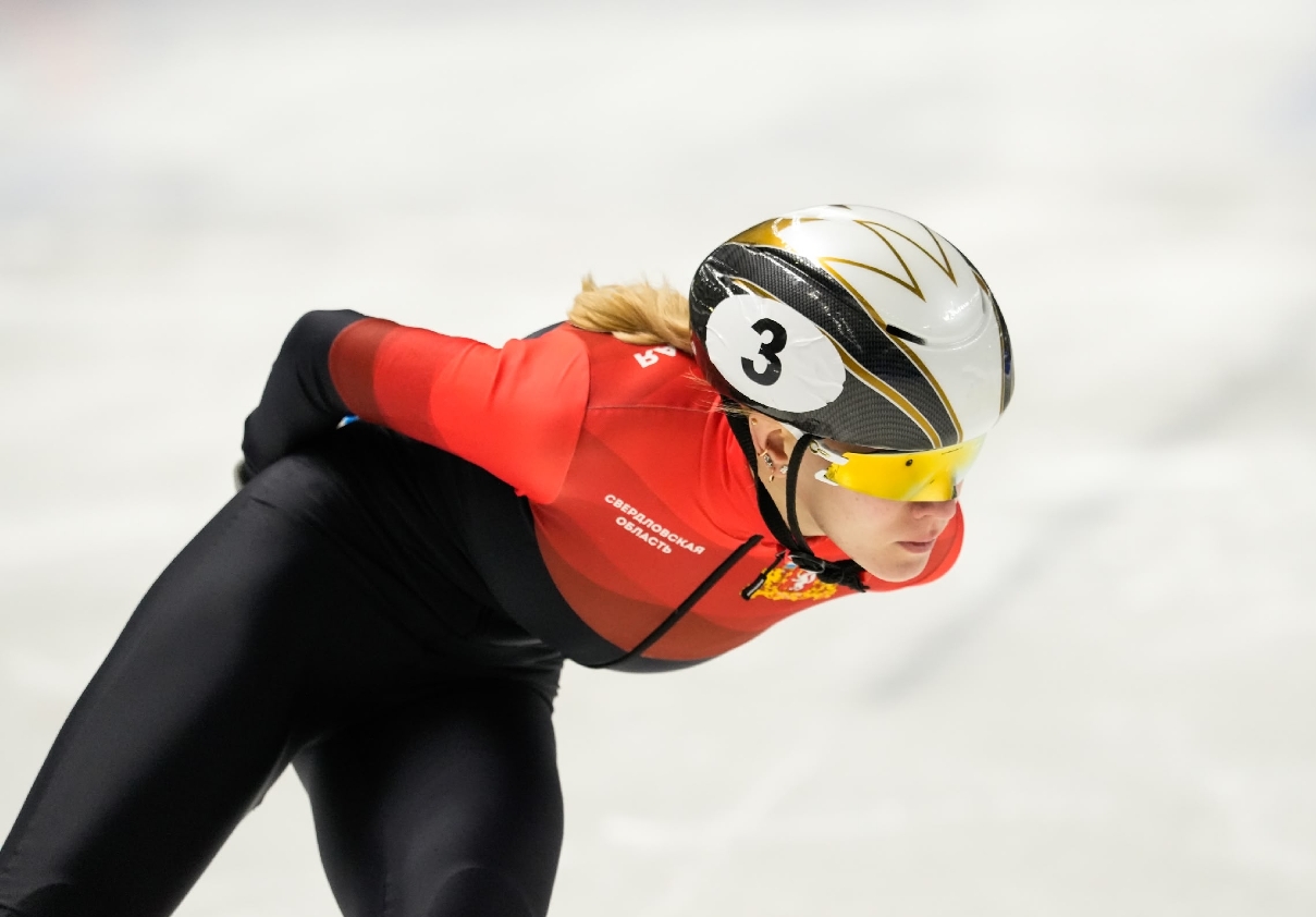 конькобежка Алёна Крылова