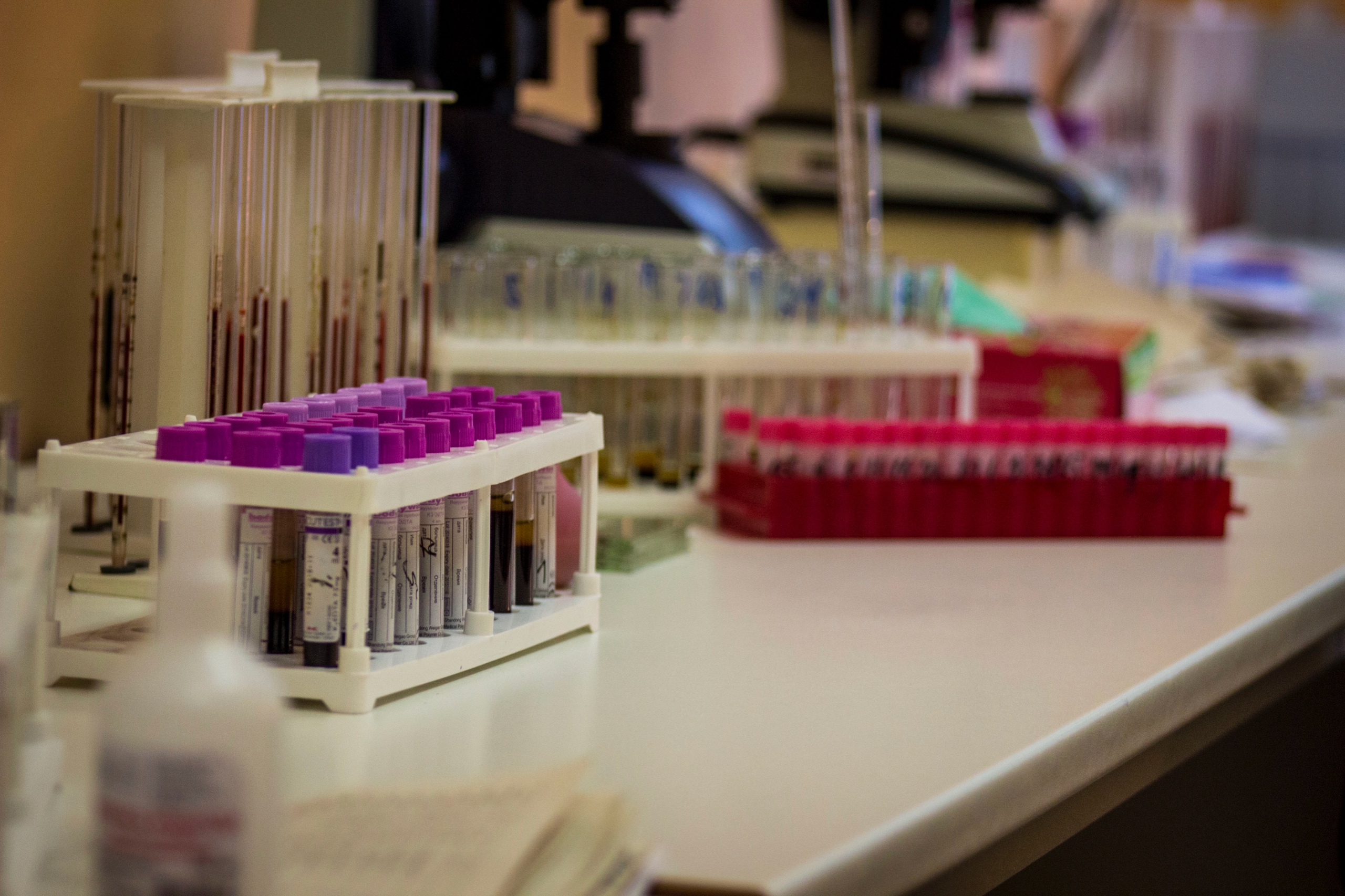 Анализы крови в пробирках