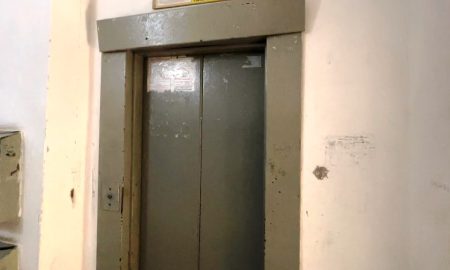 старый лифт