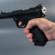 Пистолет в руке