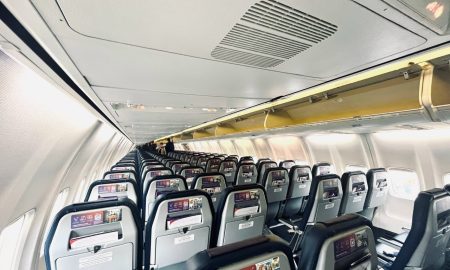 Салон самолета
