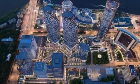 Новая площадь в центре Екатеринбурга