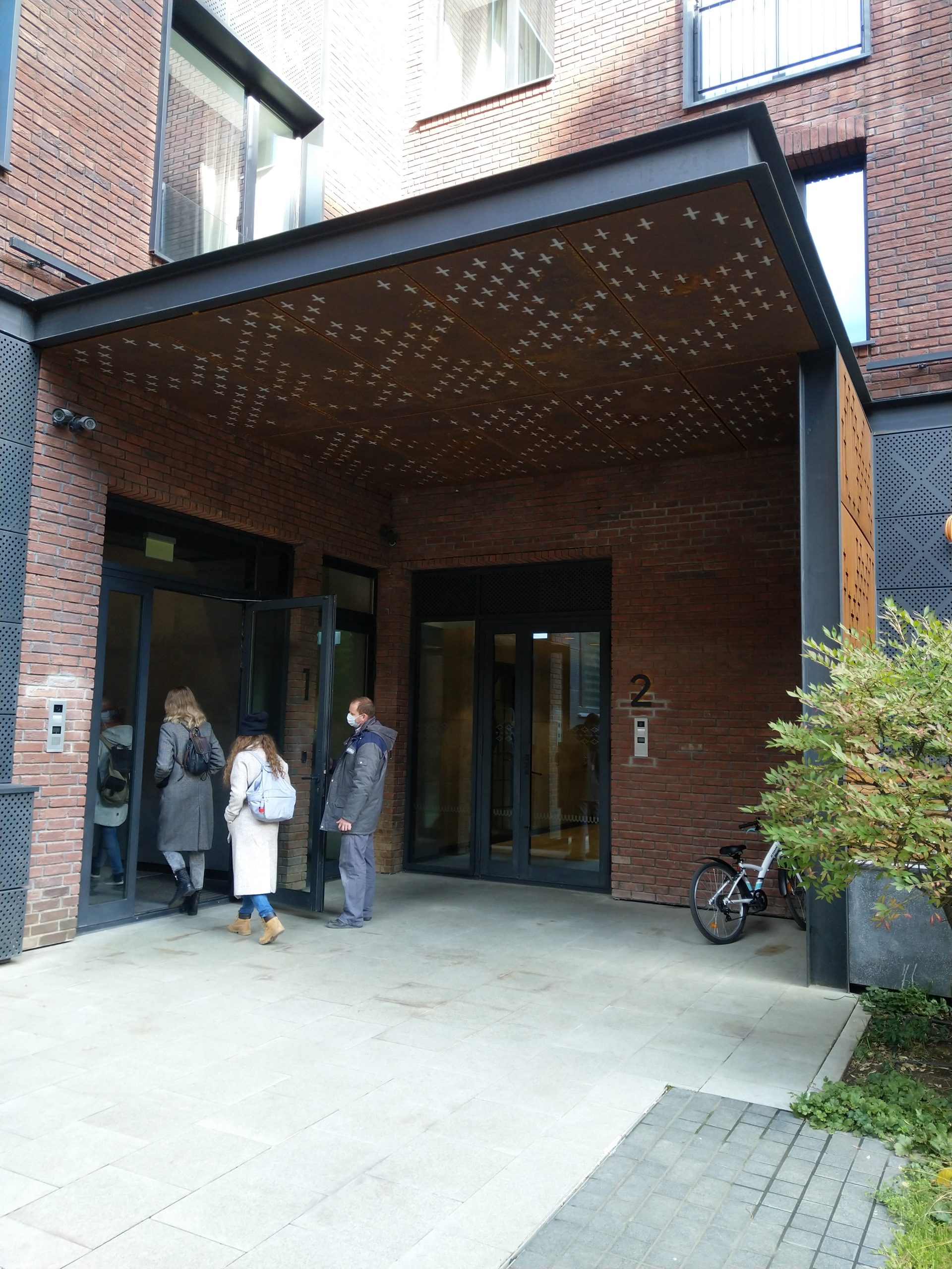 подъезд в ЖК