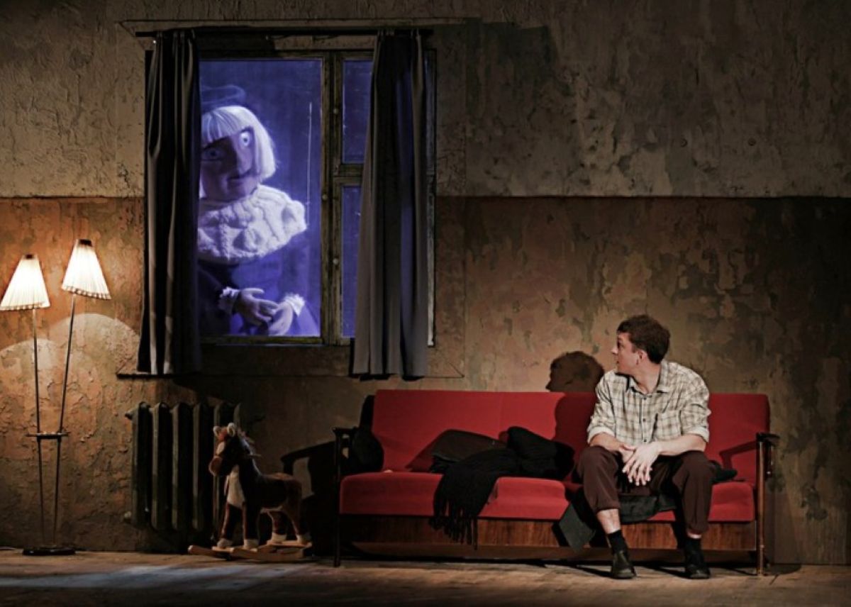 Фрагмент из спектакля о Борисе Рыжем