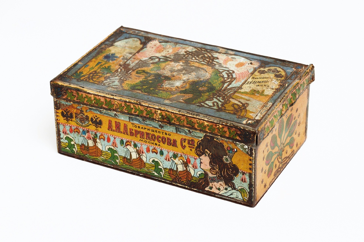 коробка сладостей товарищества Абрикосова