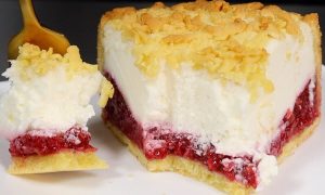 пирог с ягодами и суфле