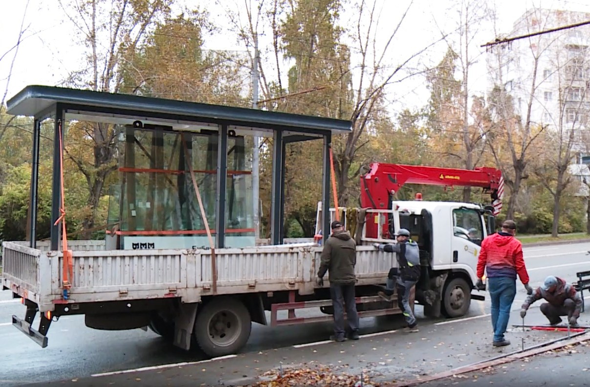 установка остановочных павильонов в Екатеринбурге