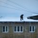Уборка снега с крыш