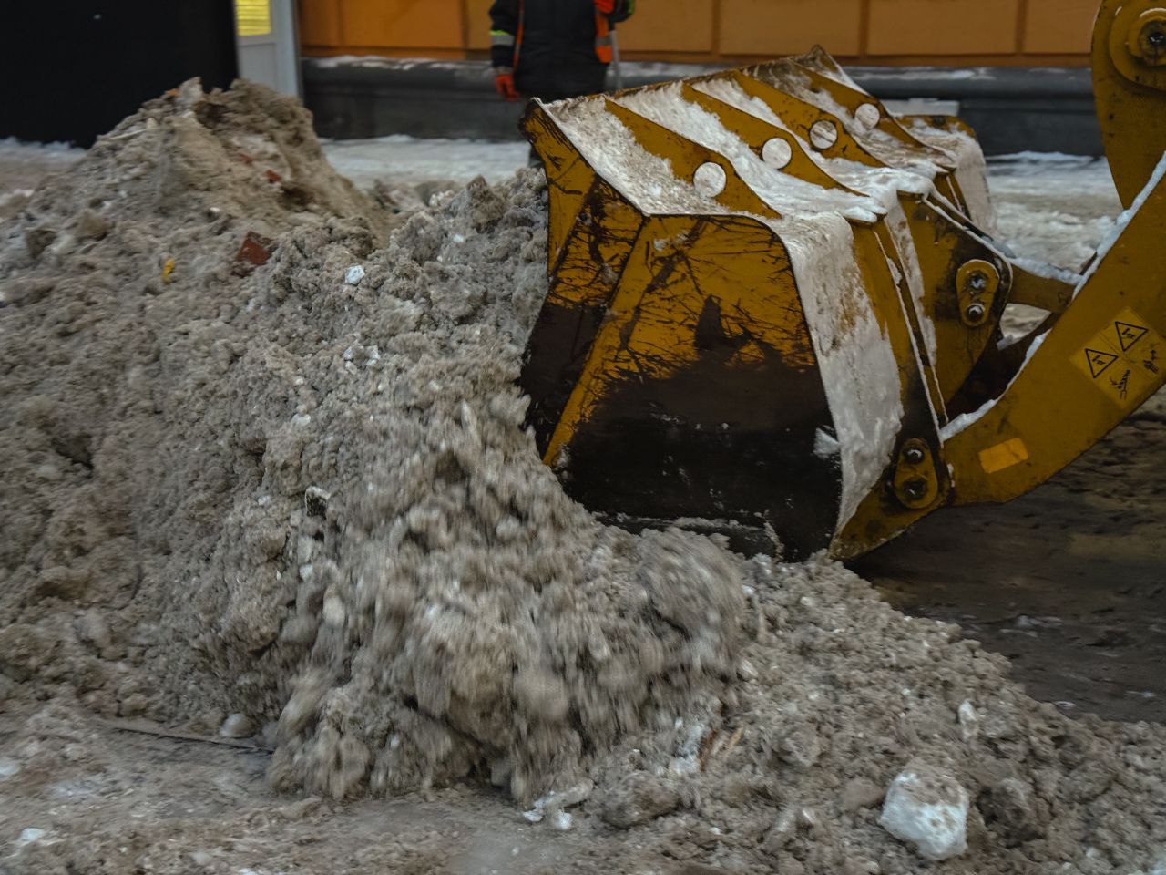 Уборка снега