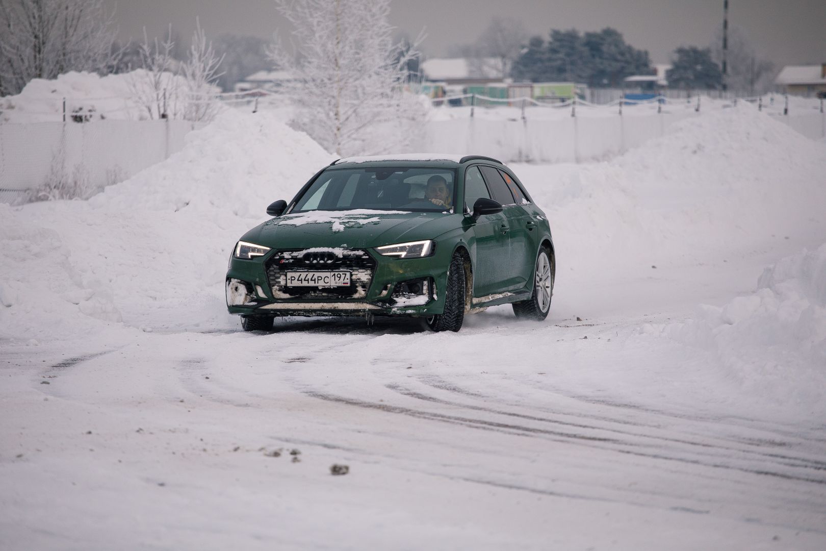 автомобиль