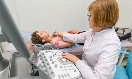 Дети на приеме у врачей в Детском клиническом центре имени Л.М. Рошаля