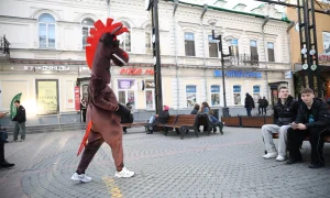 Аниматор на улице Вагнера в Екатеринбурге
