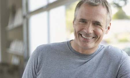 Мужчина средних лет