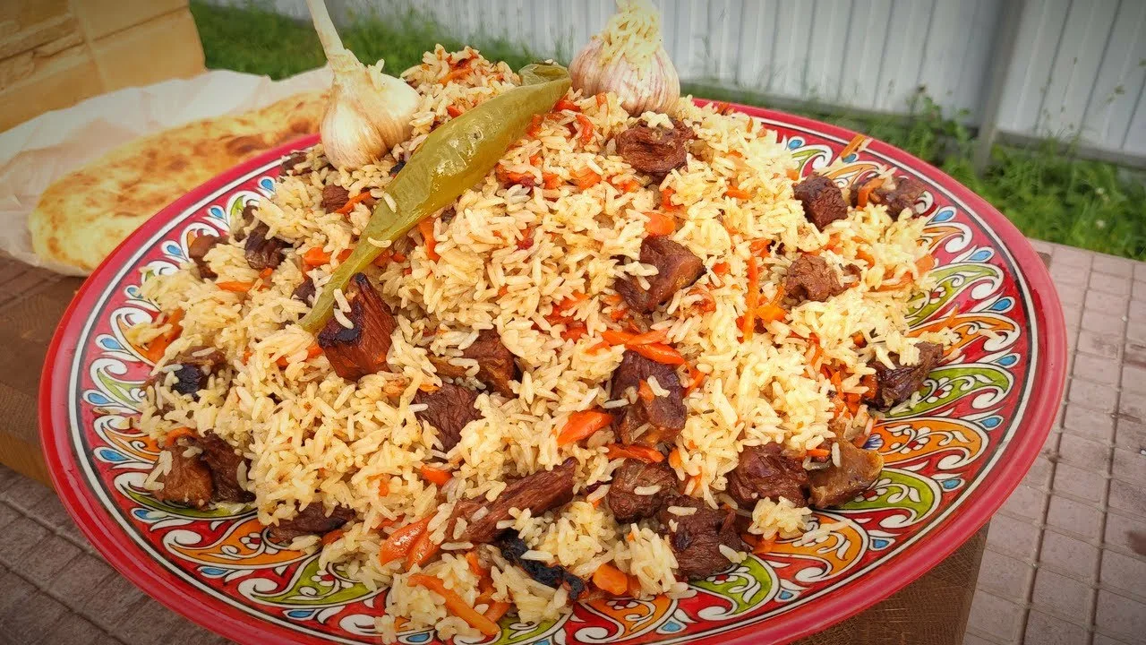 Узбекистанский плов