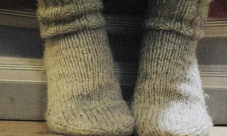 шерстяные носки дома