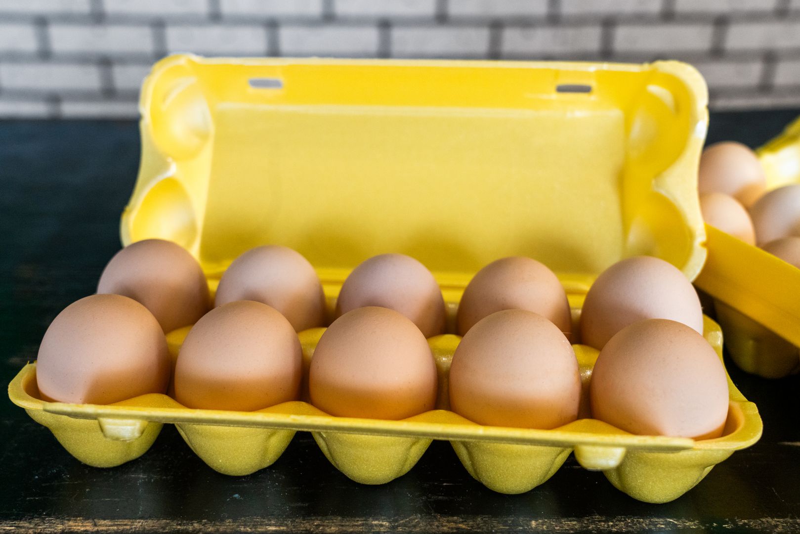Куриные яйца в упаковке