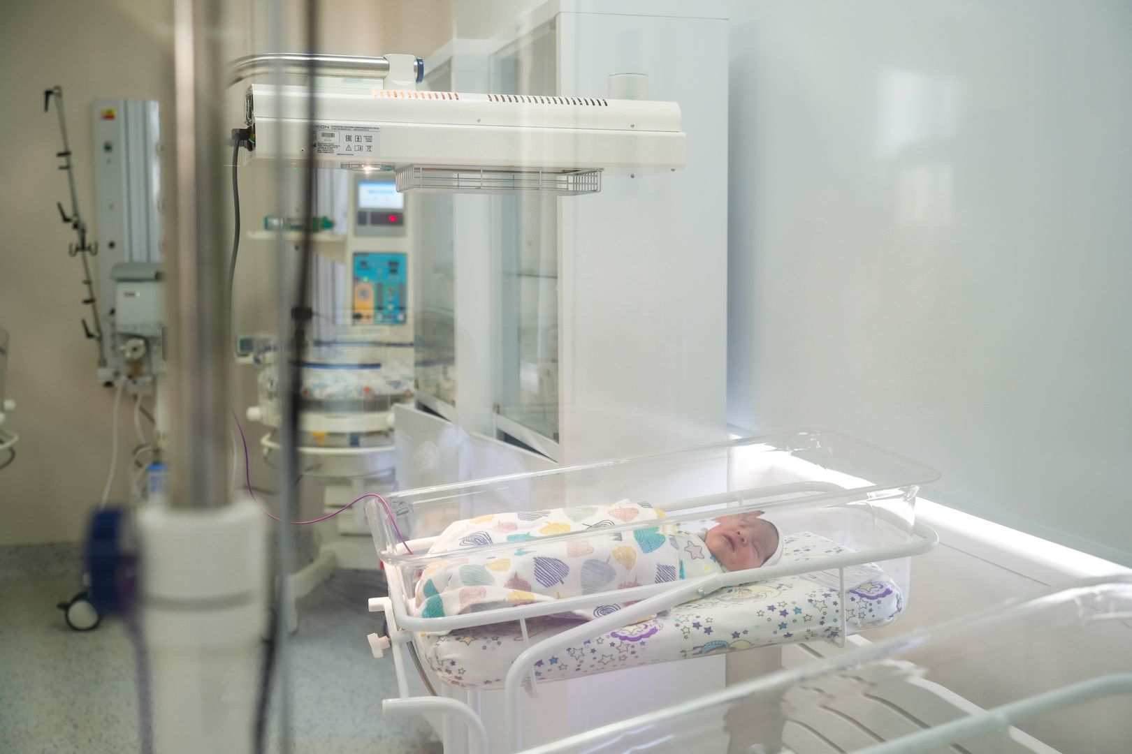 Ребенок в роддоме