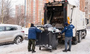 Вывоз мусора из двора