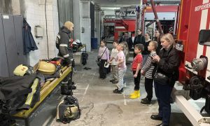 Дети в пожарной части