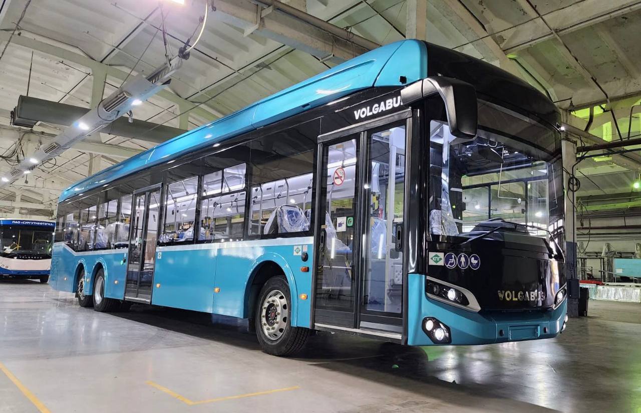 Длинный автобус