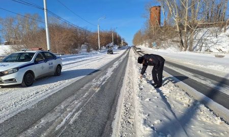 ГАИ проверяет дорогу