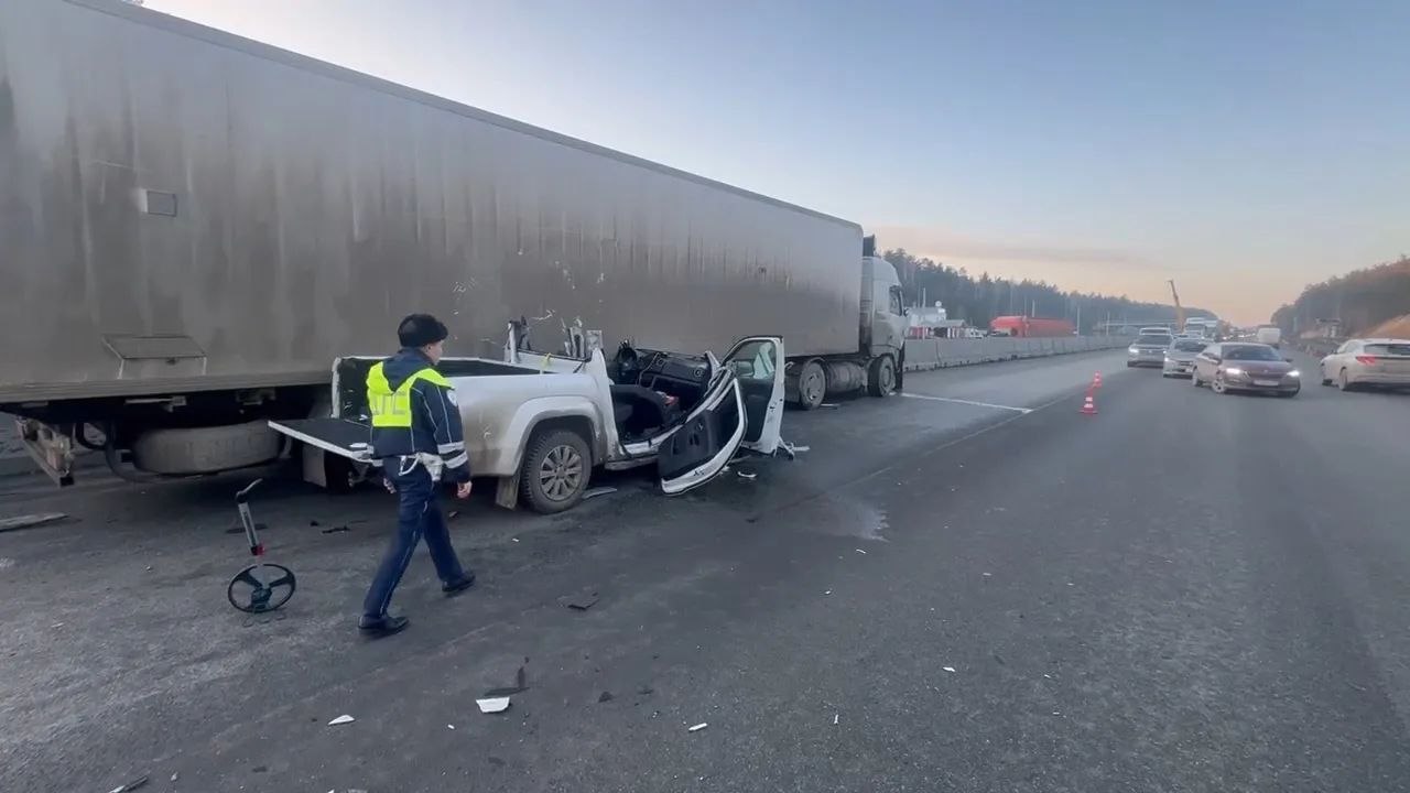 Последствия ДТП на ЕКАД