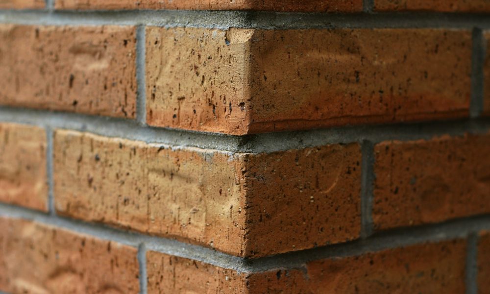 Дом из кирпича