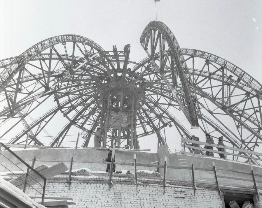 Здание цирка