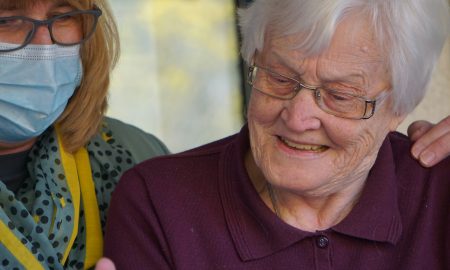 Бабушка примеры решает