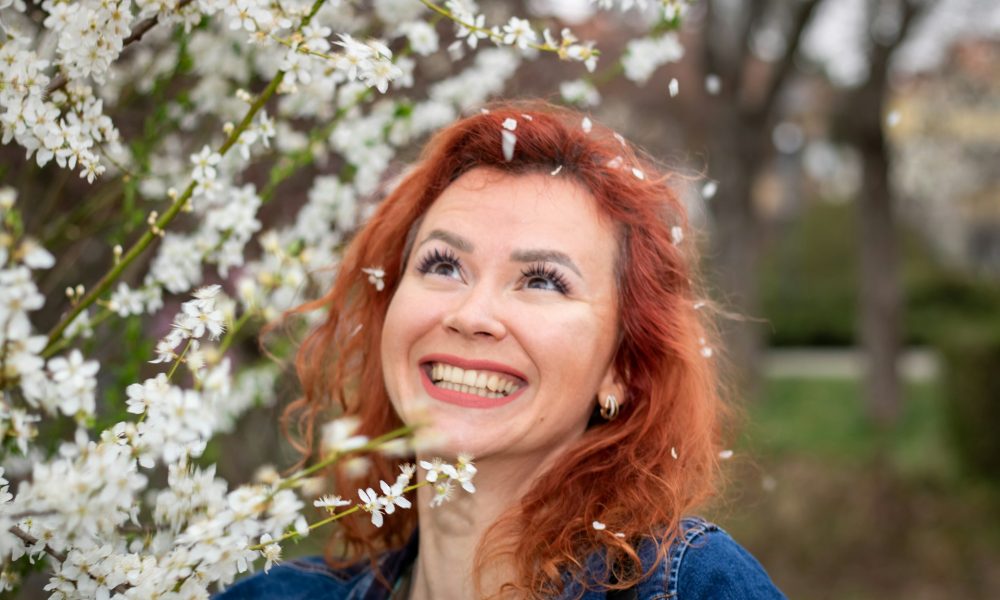 Девушка счастливая