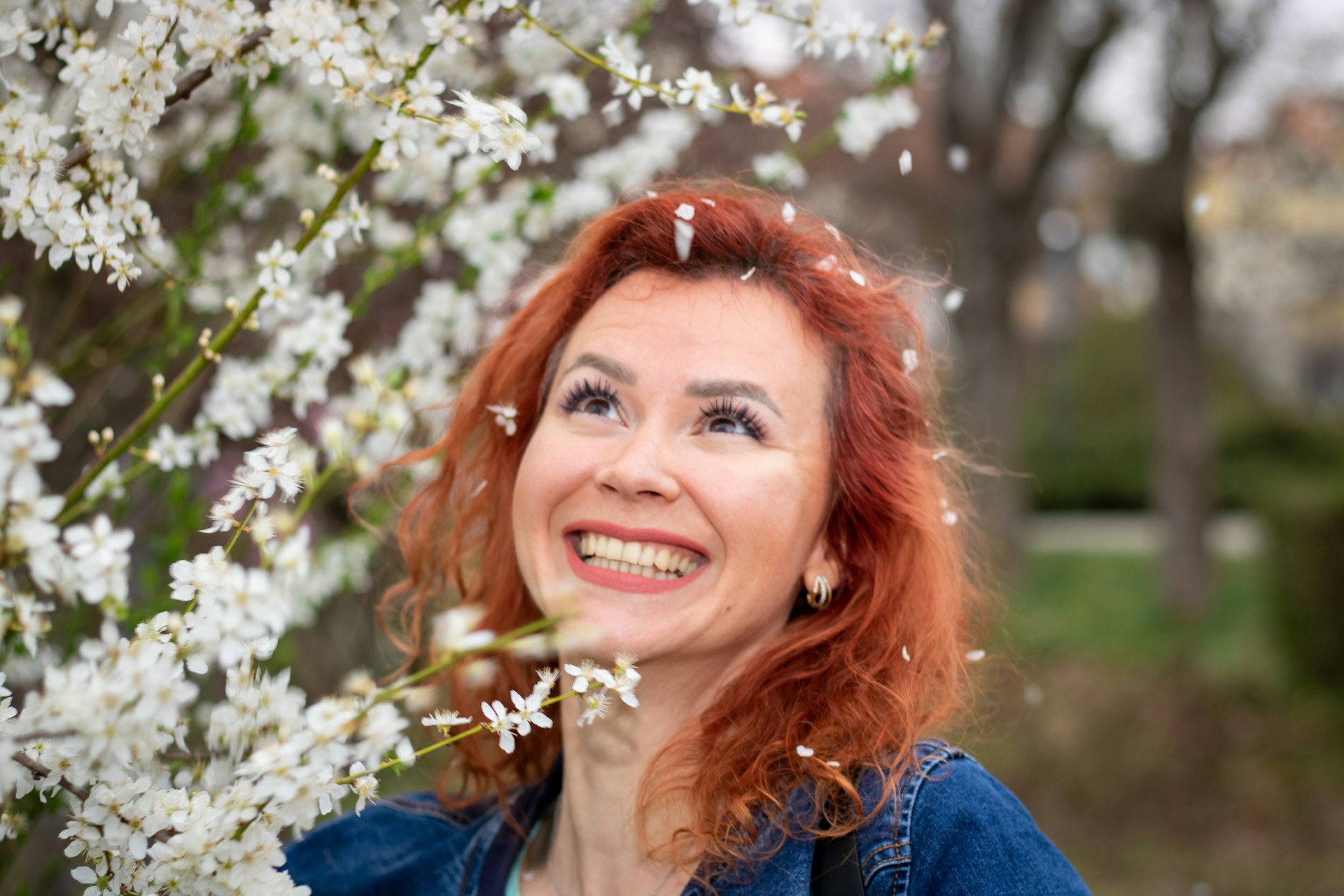 Девушка счастливая