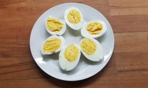 варёные яйца