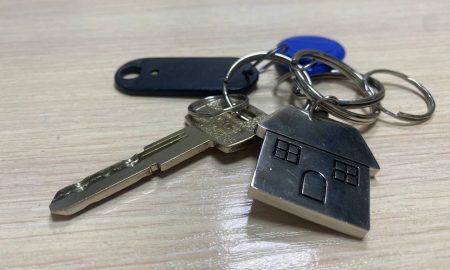 Ключи лежат на столе