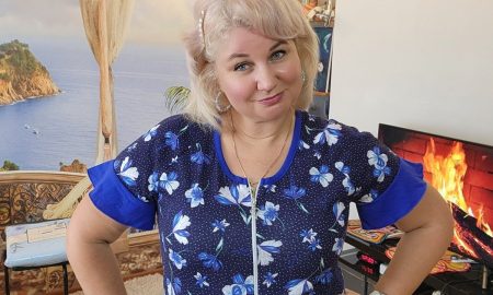 Тетя в халате