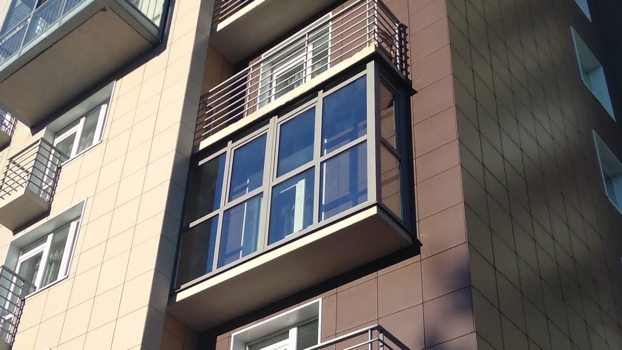 Балкон застекленный