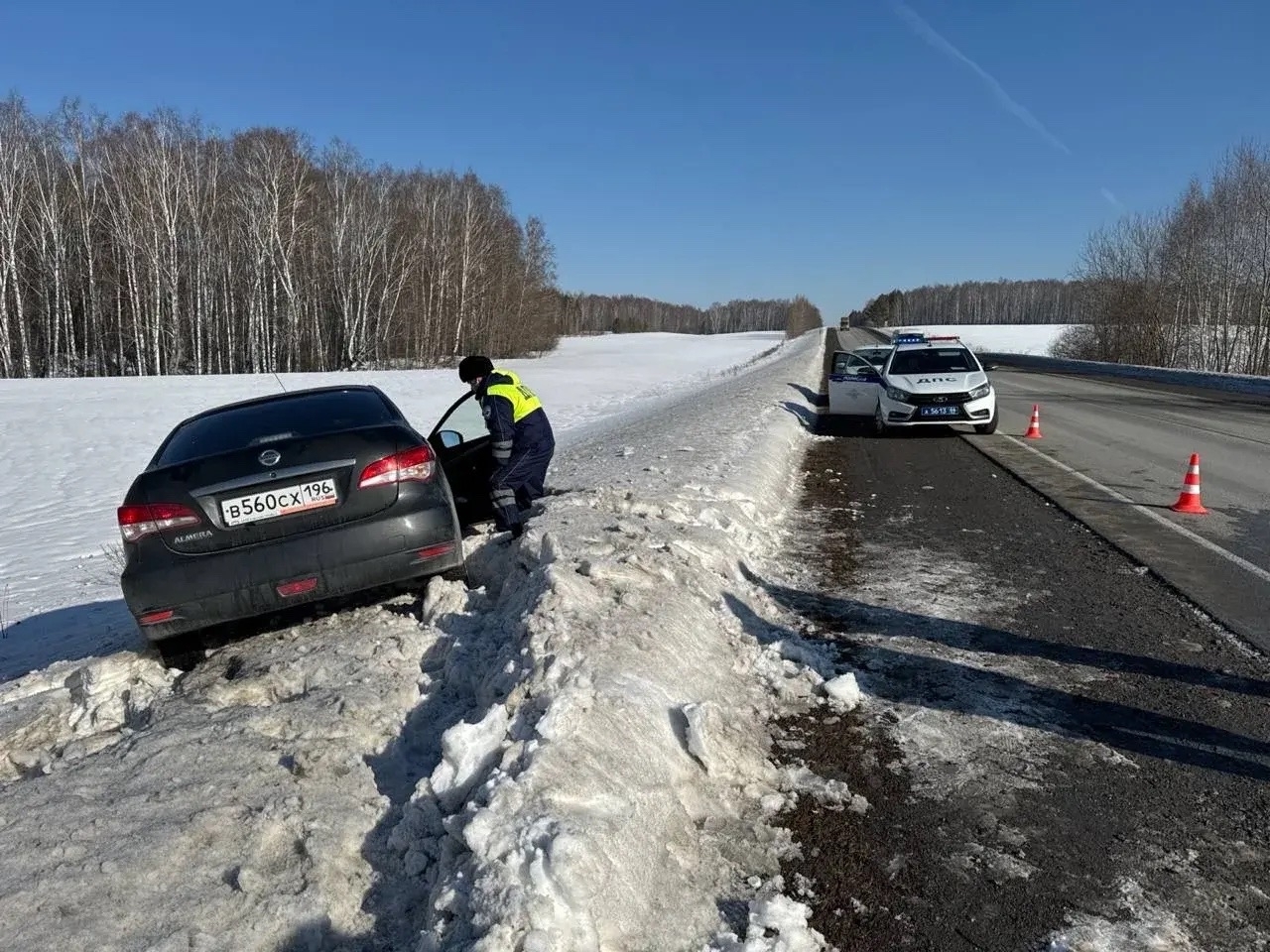 Трасса и машины