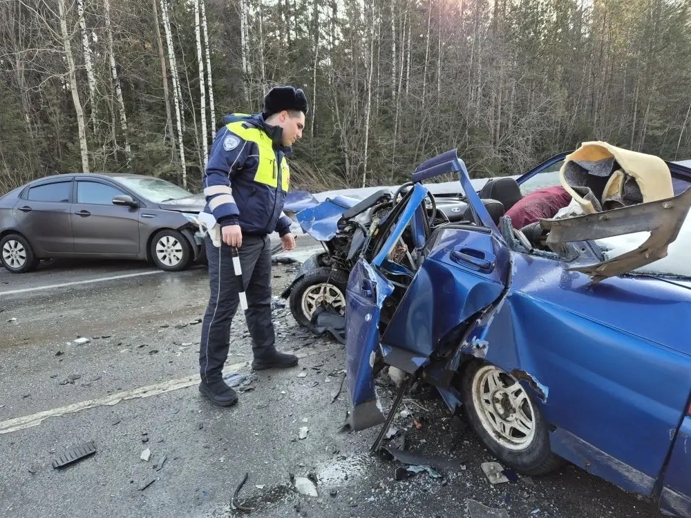 ДТП — машина разбитая