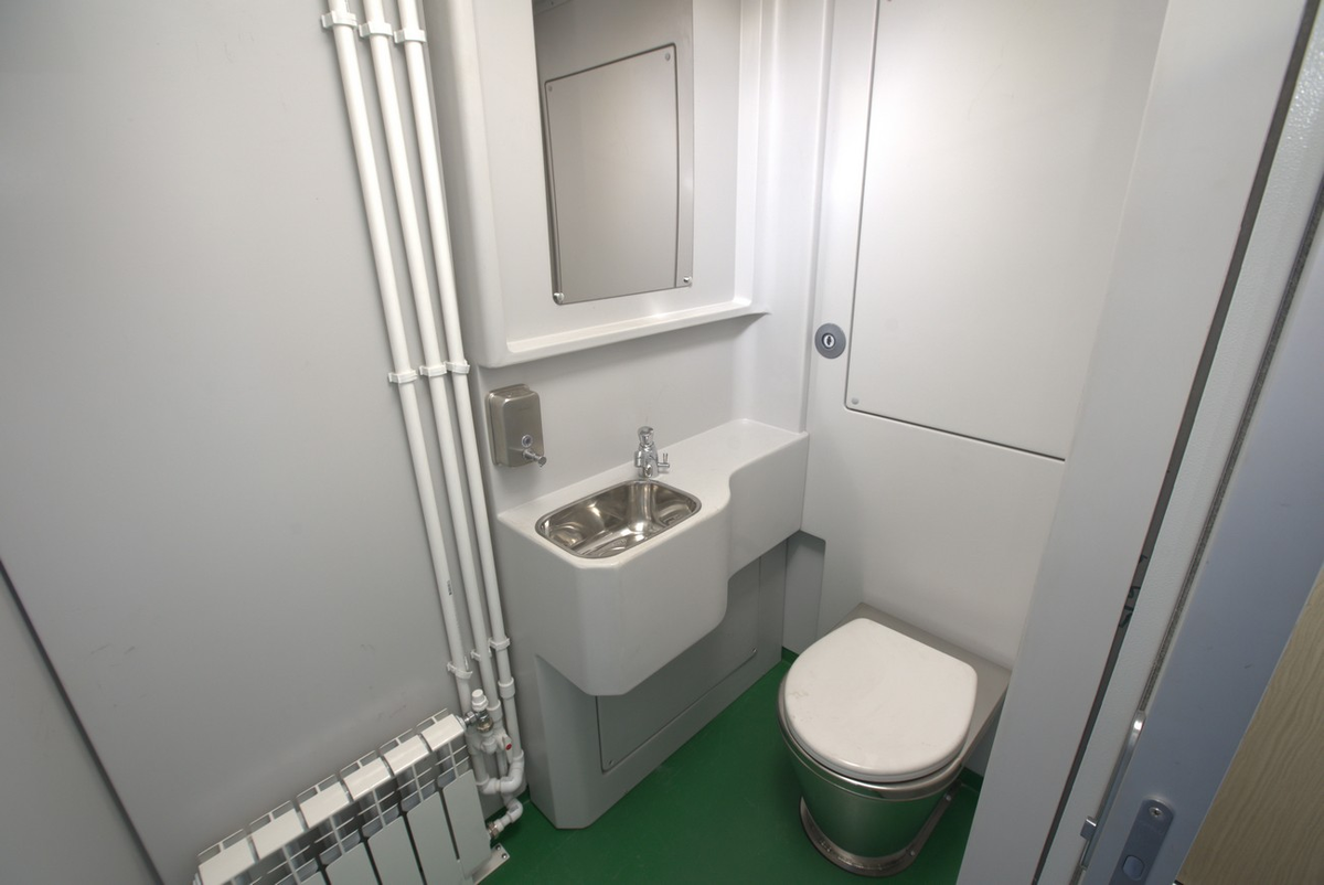 Туалет в вагоне