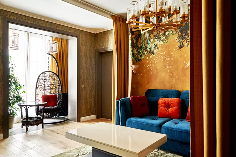 Диван у Шукшиной