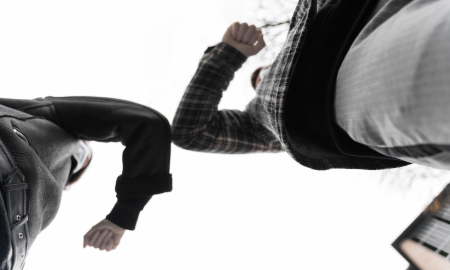 Драка на улице