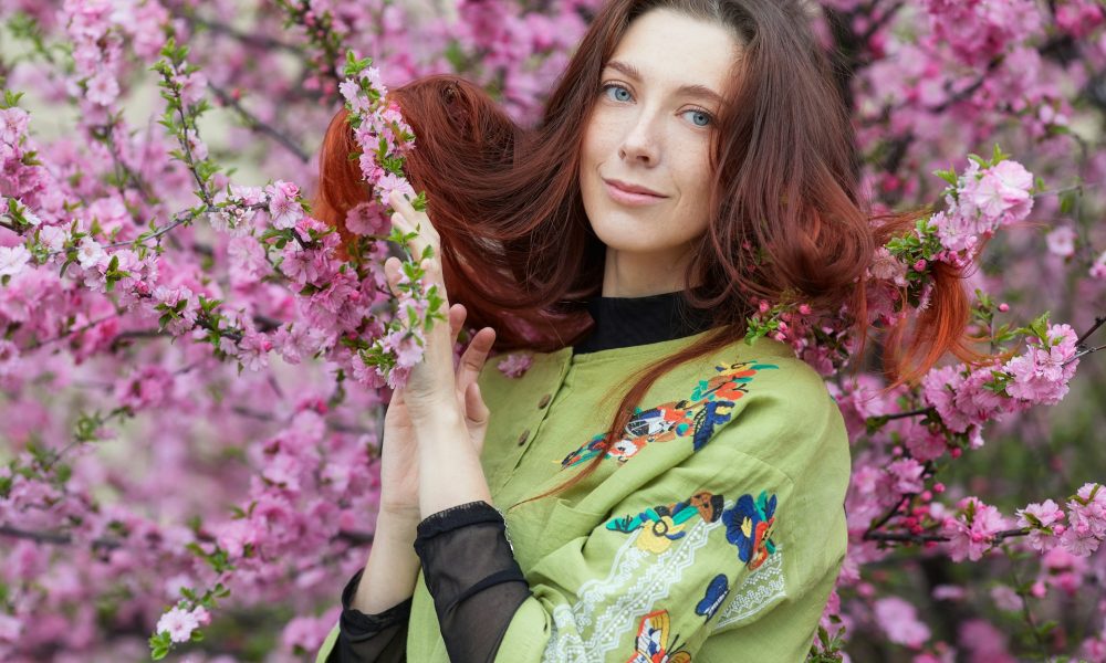 Девушка весной