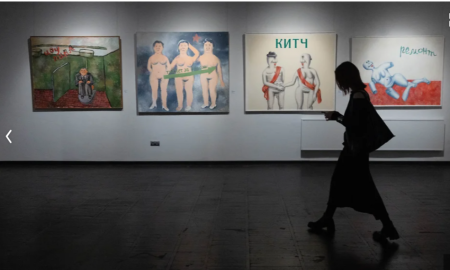 Аркадий Петров