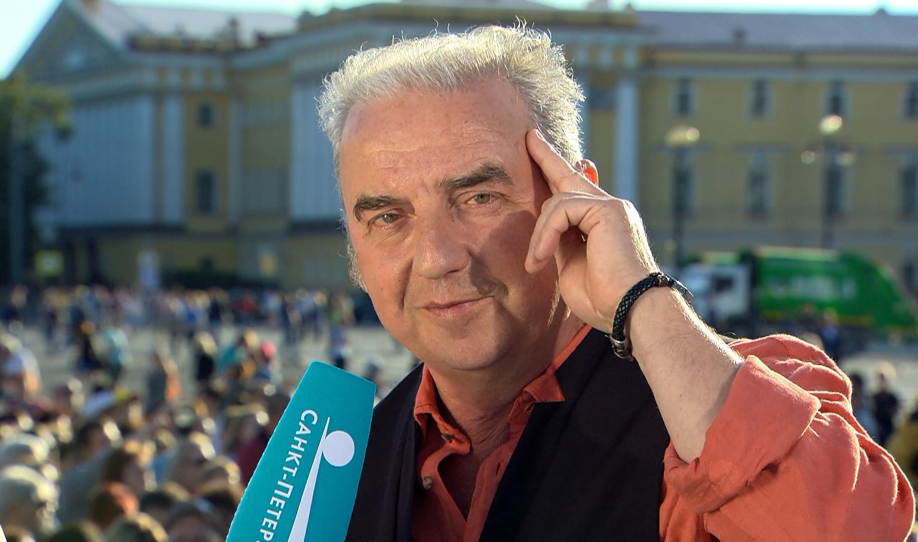 Солист группы «Чайф» Владимир Шахрин.